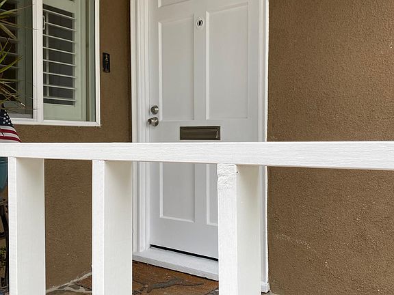 4th image of 7844 Toland Ave
