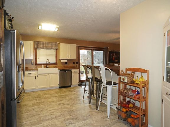 5th image of 1664 Liesl Ct Lot 2285