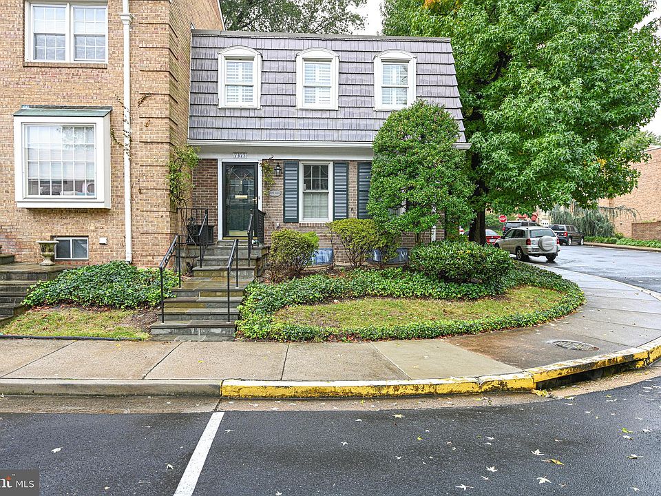 1st image of 7377 Montcalm Dr