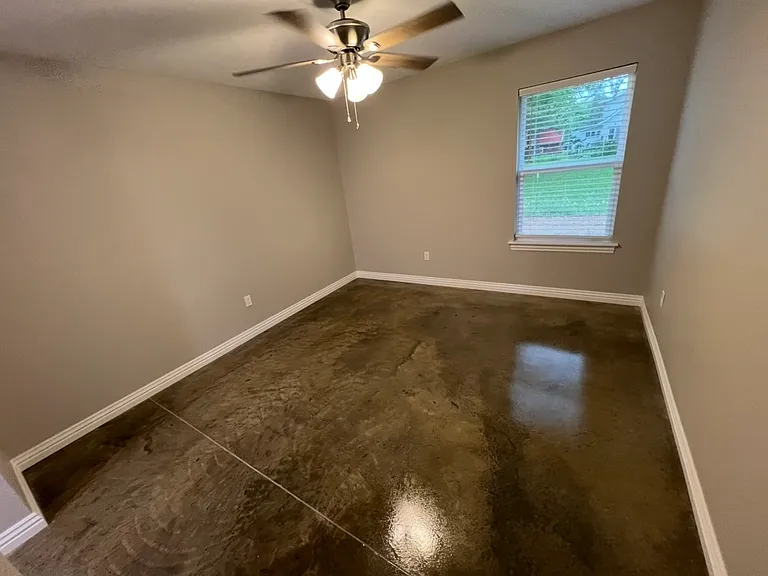 4164 N Saint Louis Ave — Photo 6