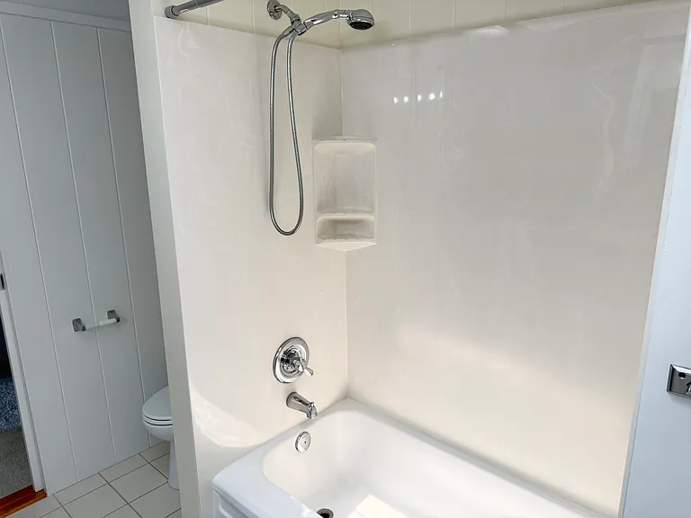 356 Iliaina St — Photo 10
