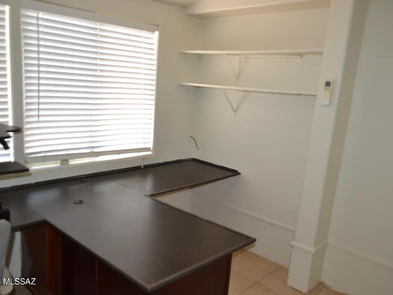 3270 W Capistrano Rd — Photo 30