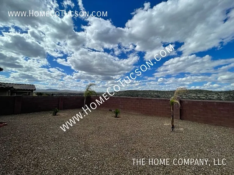 38628 S Running Roses Ln — Photo 25