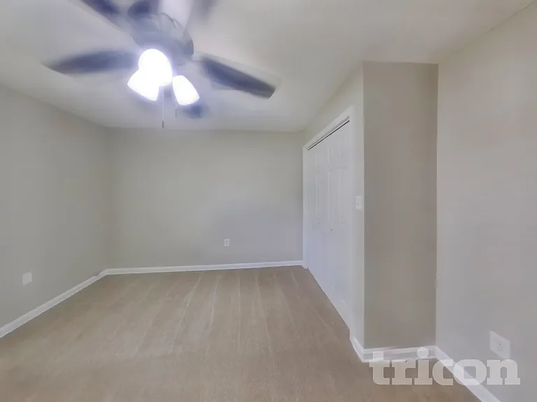 4552 Tampa Downs Blvd — Photo 16