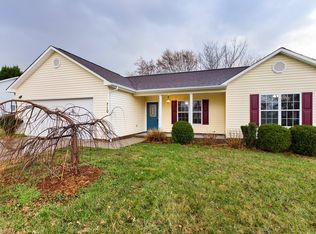 710 Gemcrest Dr NE, Conover, NC 28613