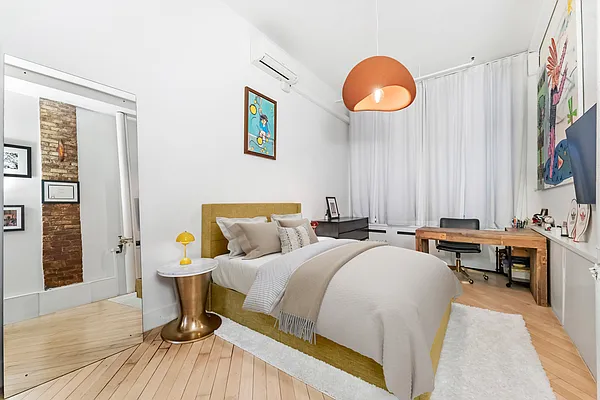 Rented by Compass | media 12