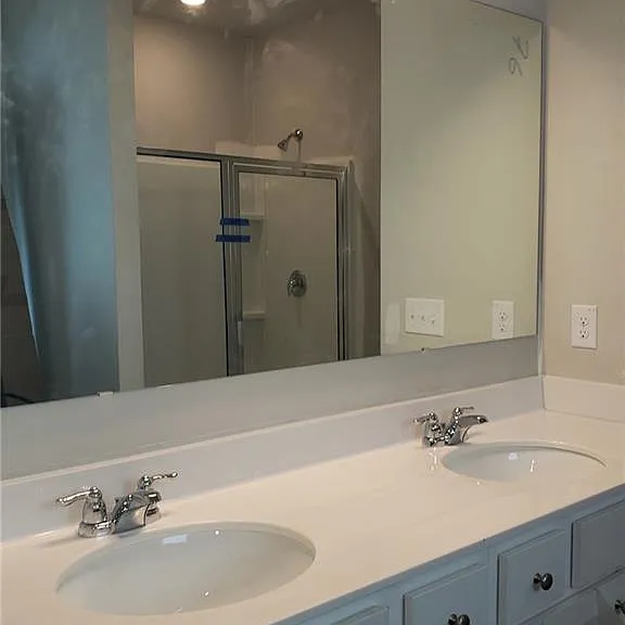 121 Valimar Dr — Photo 5