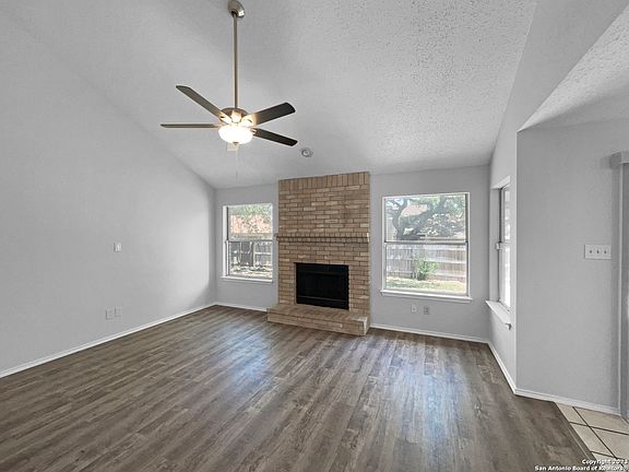 3rd image of 7302 PARK WEST DR