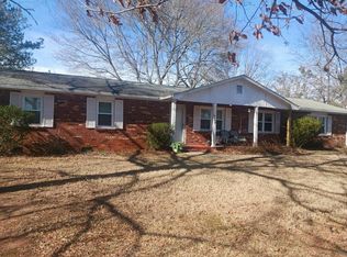 8897 Old Lee Rd, Lithia Springs, GA 30122