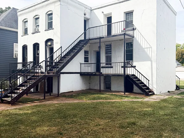 553 S 3rd St, Kankakee, IL 60901