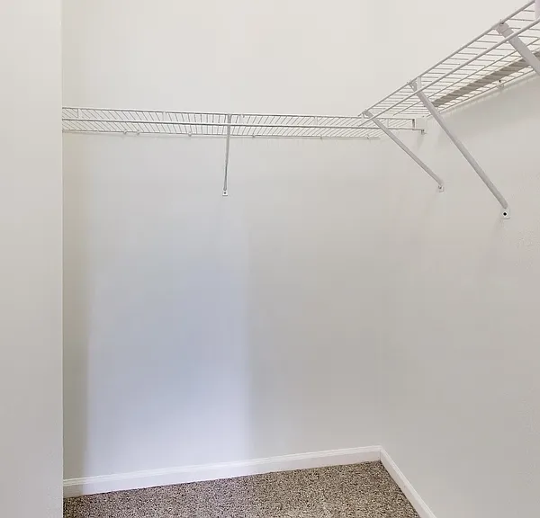 3317 Stratford Ct #3F — Photo 10