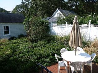 60 Relihan Rd, Darien, CT 06820