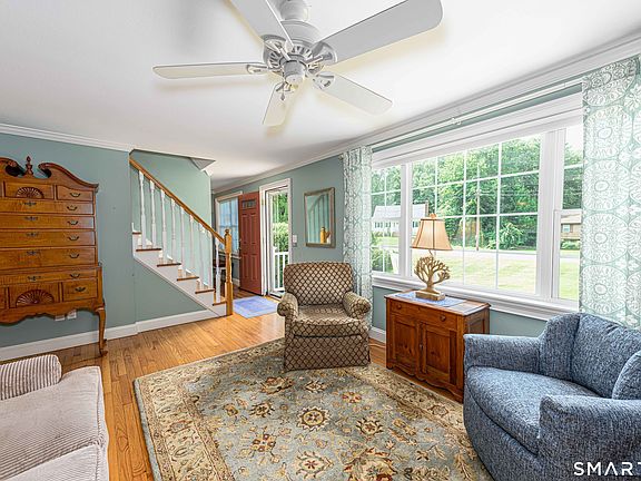 4th image of 47 Jefferson Drive