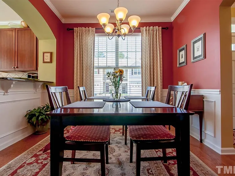 101 Suffolk Green Ln #101 — Photo 14