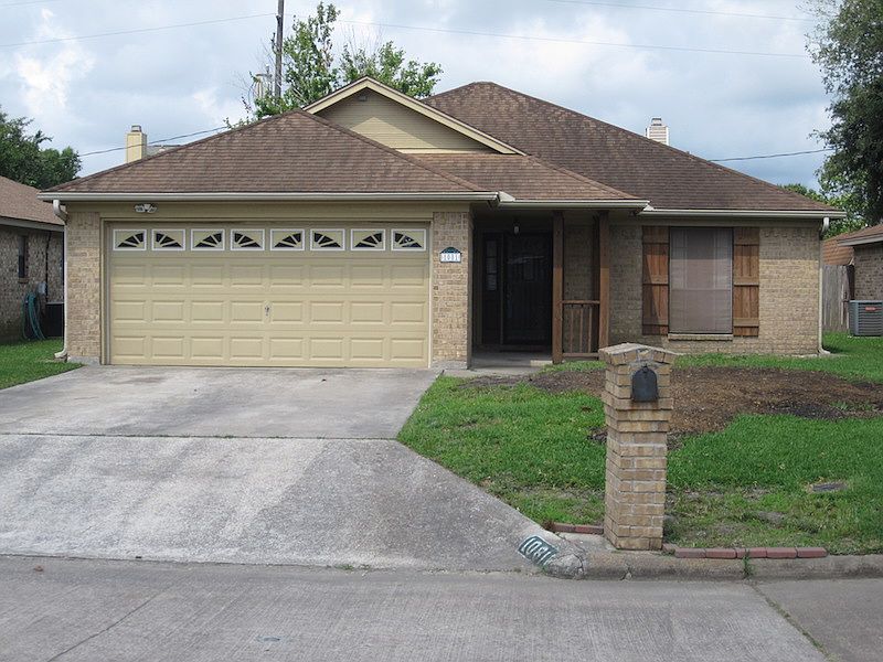 1st image of 1081 Meadowridge Dr