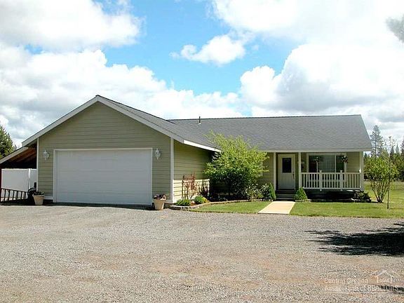 2nd image of 52312 Elderberry Ln