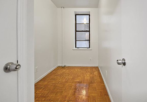 5th image of 416 E 71st St APT 4