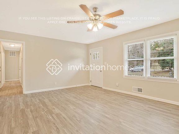3rd image of 331 Baggett Cir