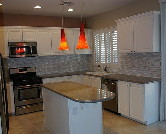 3rd image of 402 Center Green Dr