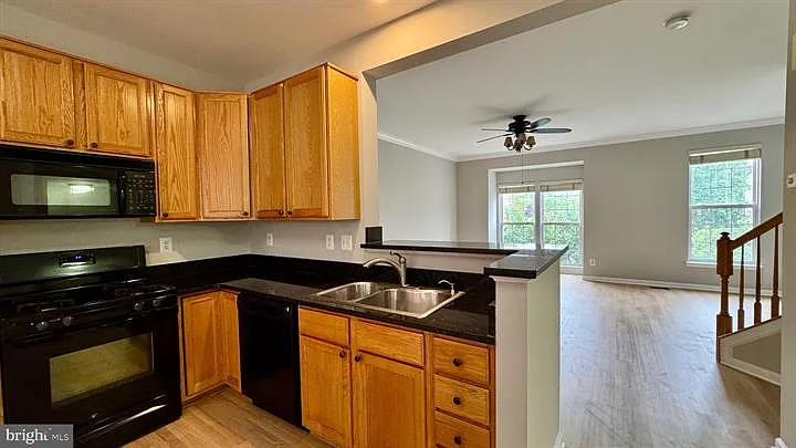 2571 Chase Wellesley Dr — Photo 13