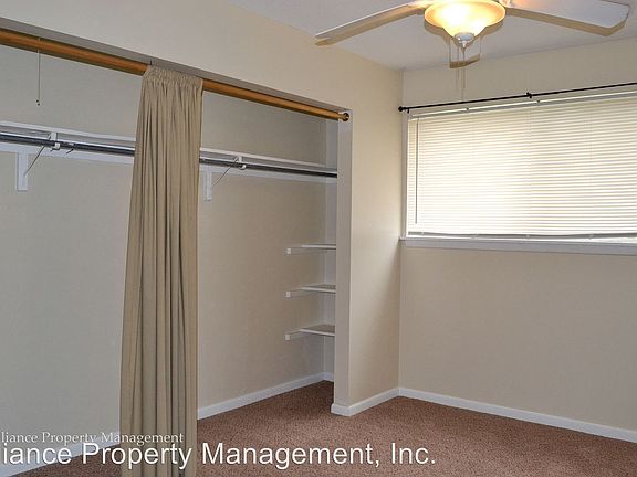 5th image of 363 N 14th St APT 04