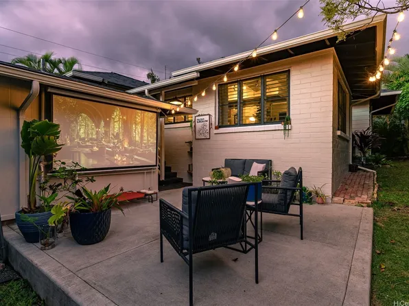 2445 10th Ave, Honolulu, HI 96816