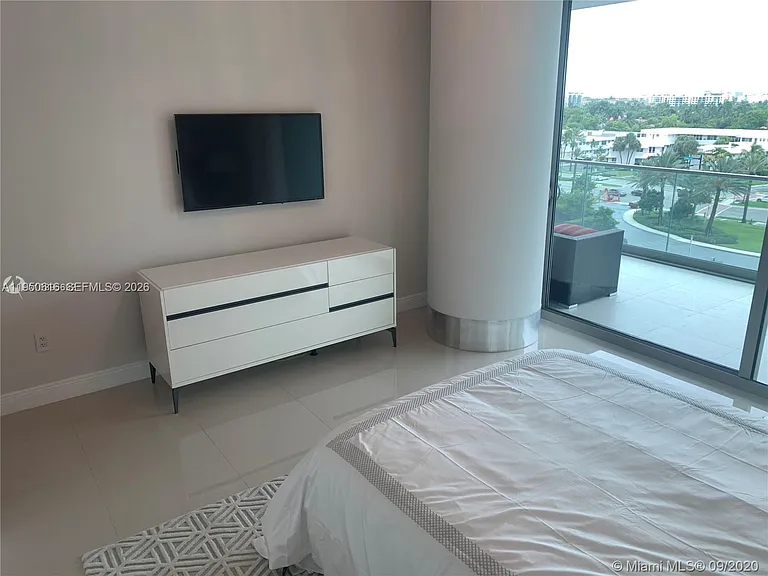 10203 Collins Ave #604 — Photo 9