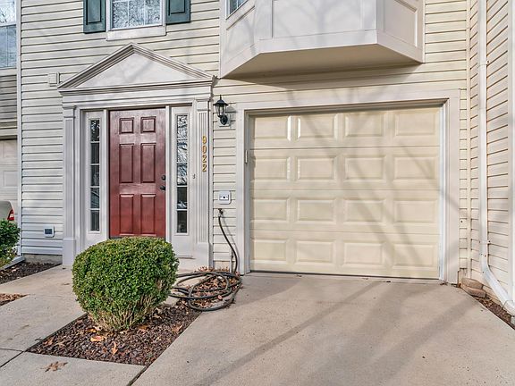 3rd image of 9022 Falcon Glen Ct