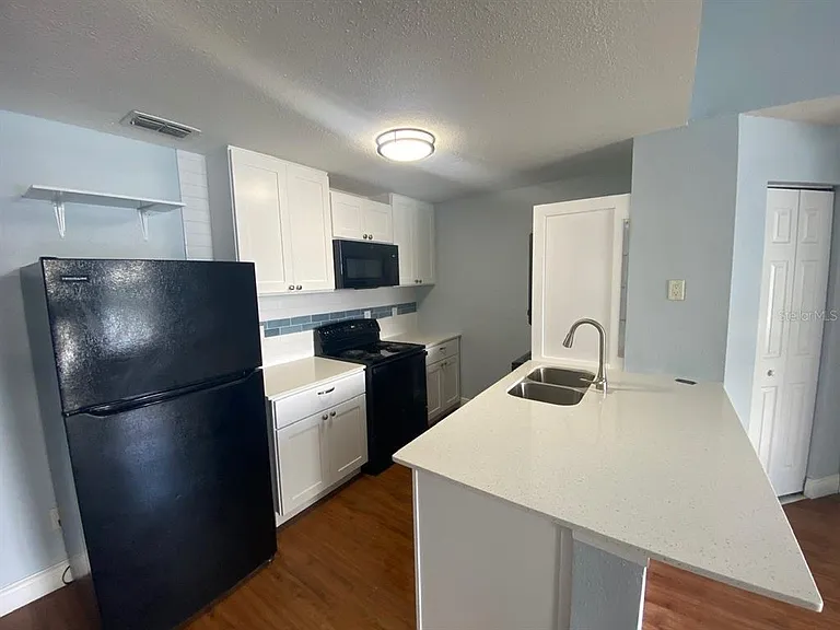2612 Grassy Point Dr #312 — Photo 7