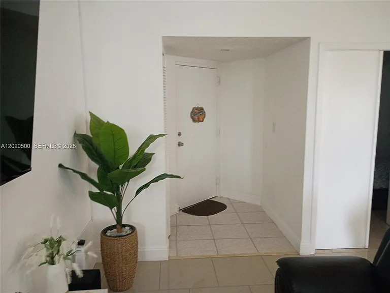 8275 SW 152nd Ave #D-416 — Photo 1