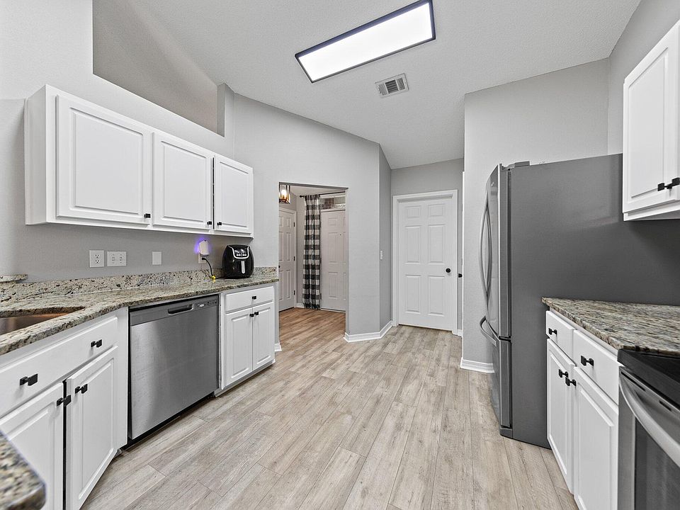 1st image of 5123 Whitehurst Ln