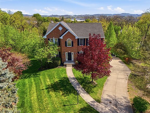 2nd image of 309 Londonberry Ct