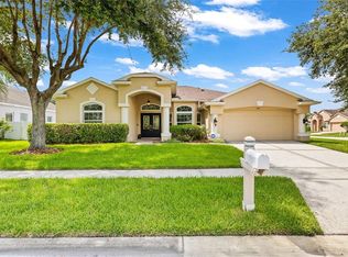 1641 Brooksbend Dr, Zephyrhills, FL 33543