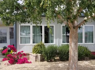 32520 Merion Dr, Thousand Palms, CA 92276