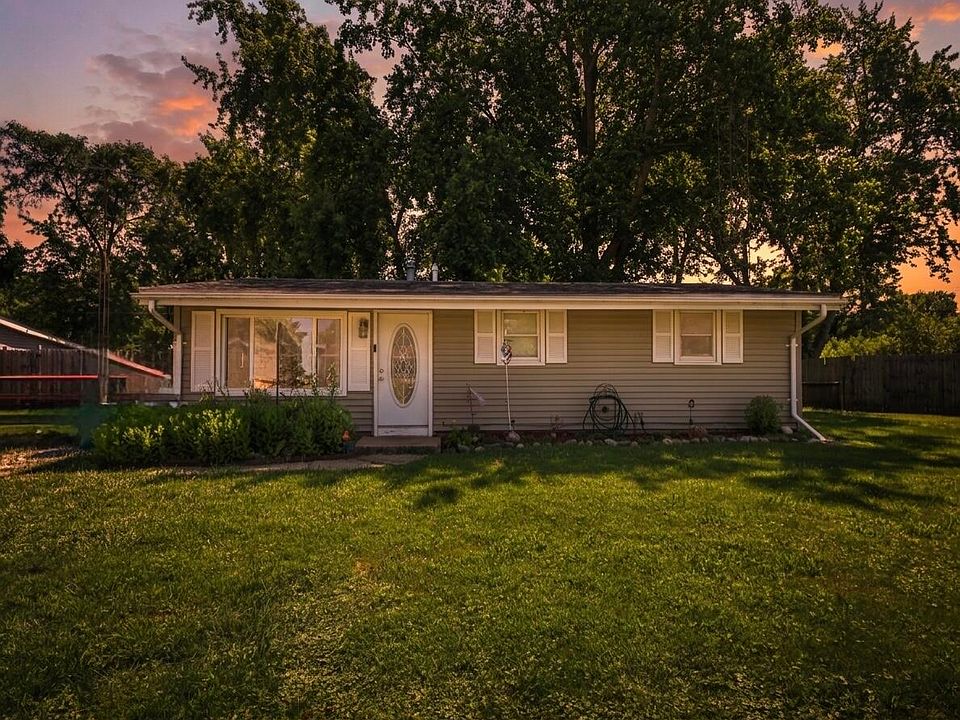 1st image of 207 Lawndale Ave