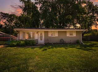 207 Lawndale Ave, La Porte, IN 46350