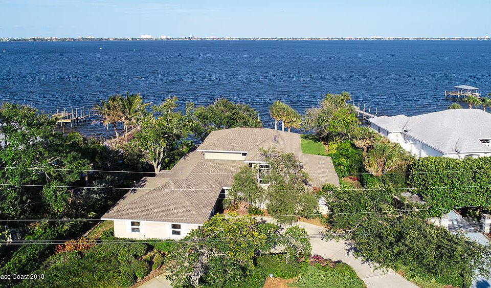 1st image of 839 Indian River Dr