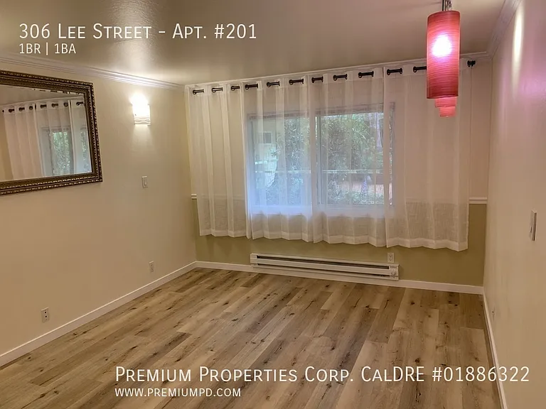Bel Aire Apartments — Photo 52
