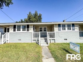 600 Howell St