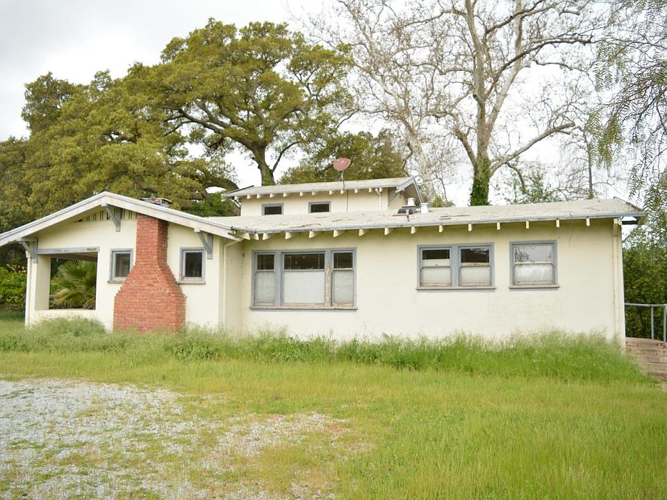 1st image of 15240 Oak Glen Ave
