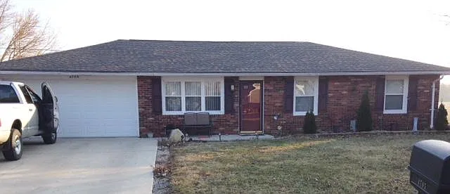3 bed, 1.5 bath, 1170 sqft, $1,575 — Photo 1