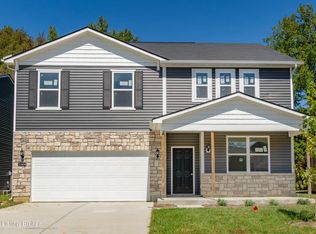 11926 Wooden Trace Dr, Louisville, KY 40229
