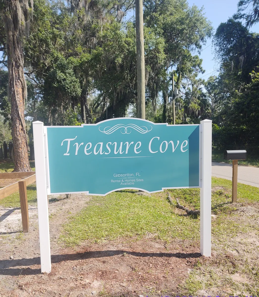 Primary Photo - Treasure Cove TA MHP