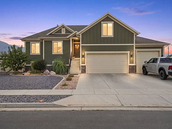 3rd image of 2822 N 3975 W