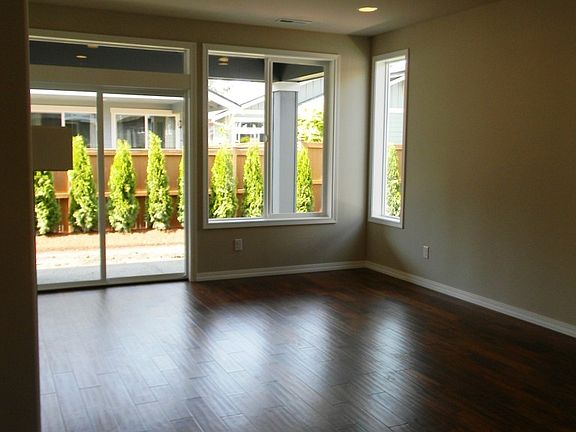 5th image of 4927 Cypress Drive SE