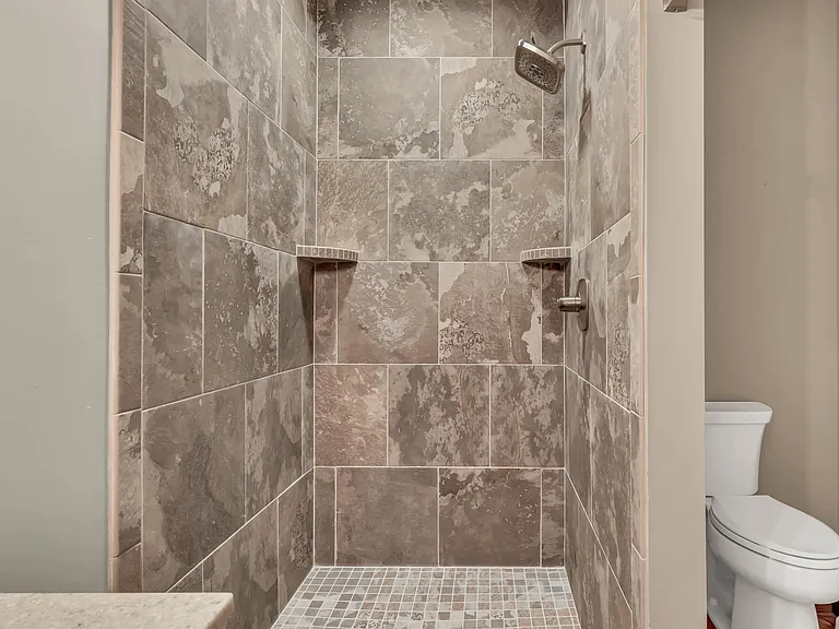 213 John Duke Tyler Blvd — Photo 43