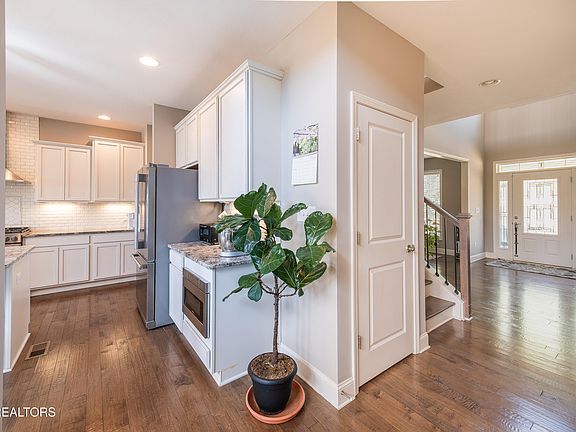 5th image of 1027 Prince George Parish Dr