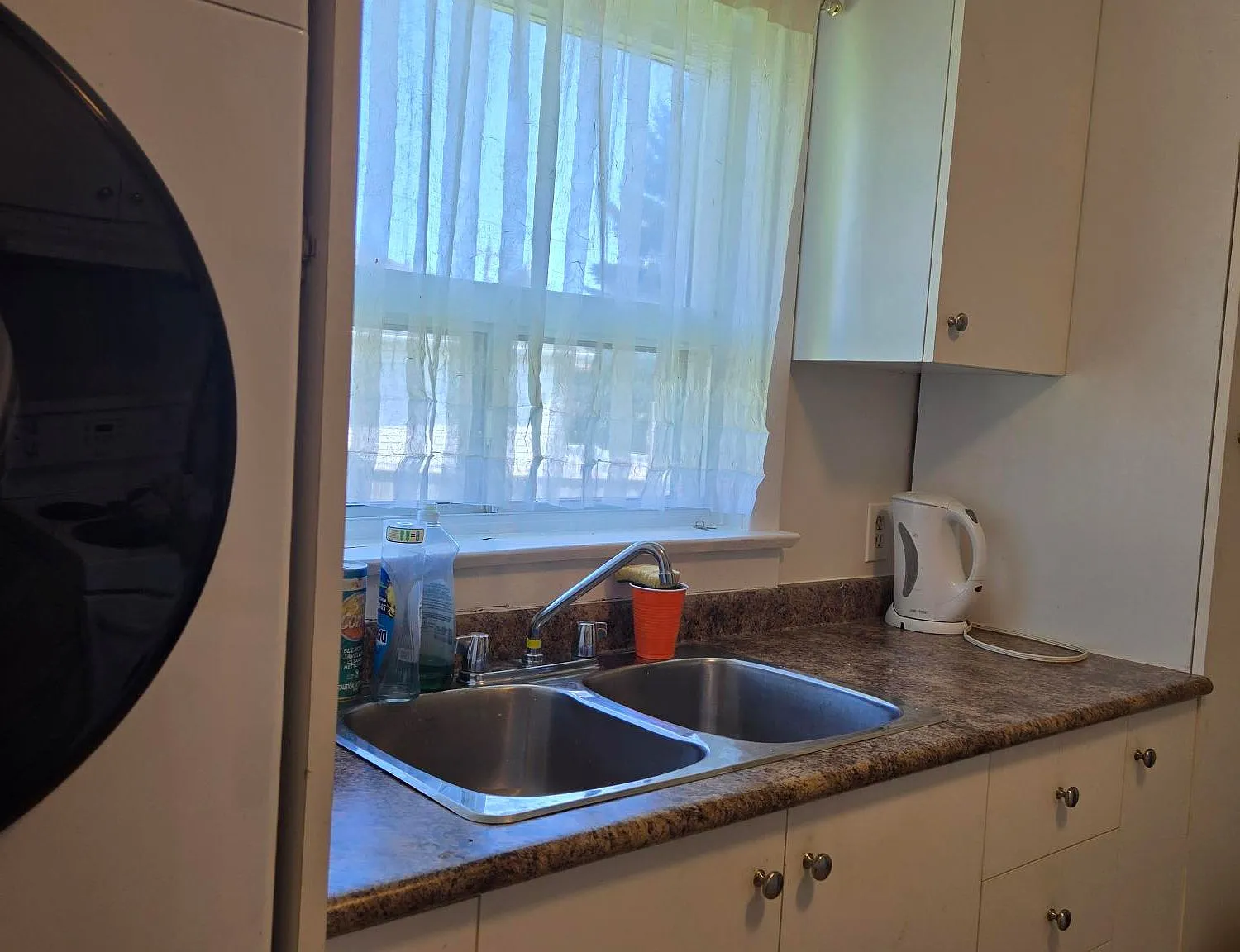 2 bed, $2,500 — Photo 2