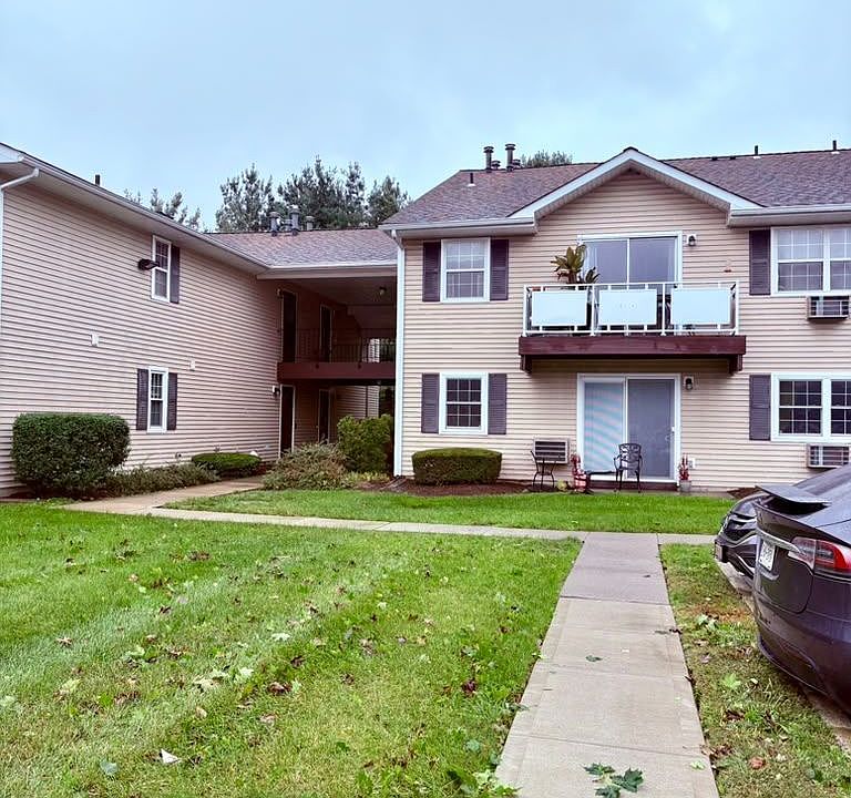 1st image of 100 Hillside Dr APT C14