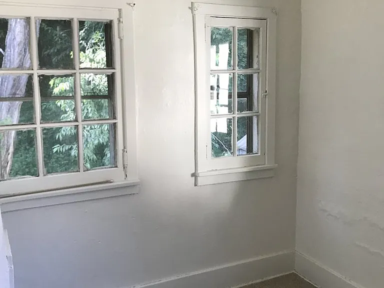 6349 Douglas St — Photo 22